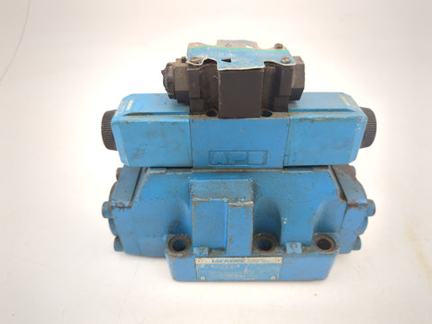 Vickers 02-126436 DG5S-8-2C-M-FW-B5-30 DG4V-3S-6C-M-FW-B5-60 Solenoid Operated Directional Valve