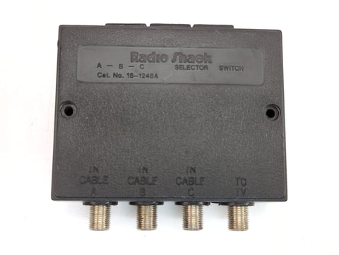 Radio Shack 15-1248A Mini A/ B/ C TV Switch 75 Ohm Composite A/V Audio Video Selector Switch